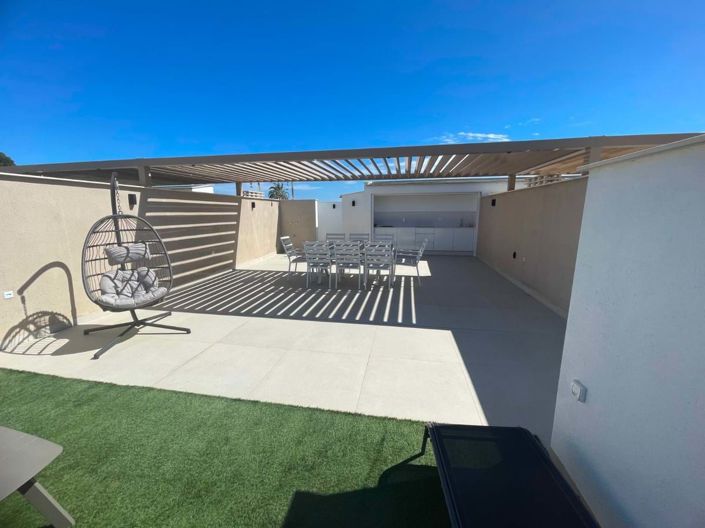 Image No.20-3 Bed Apartment for sale