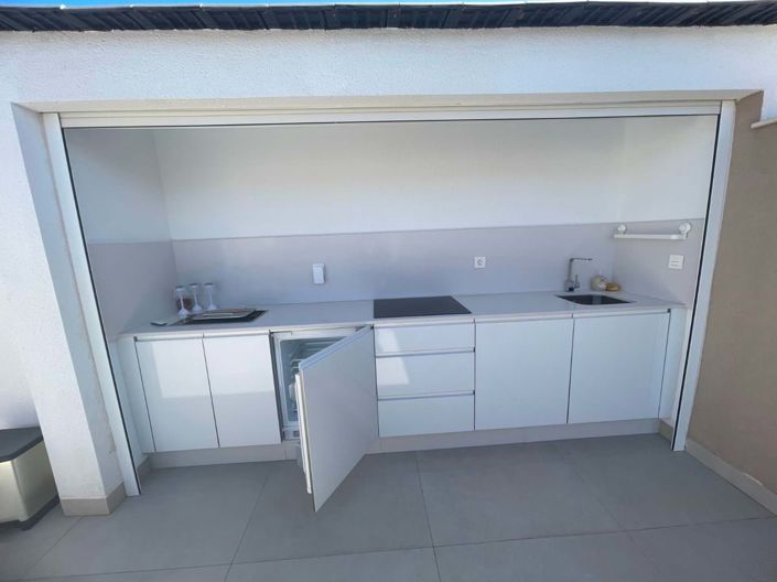 Image No.21-3 Bed Apartment for sale