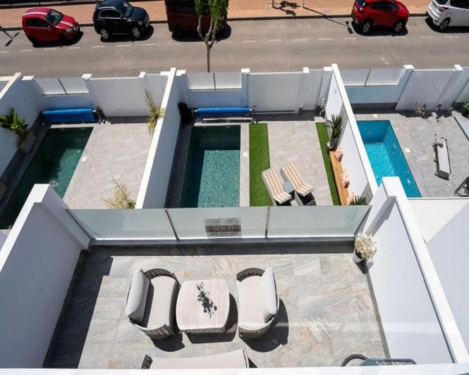 Image No.3-4 Bed Villa for sale