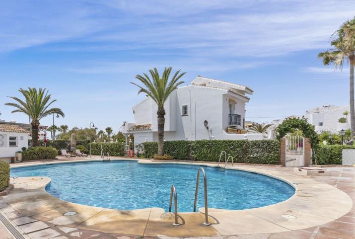 Image No.3-3 Bed Townhouse for sale