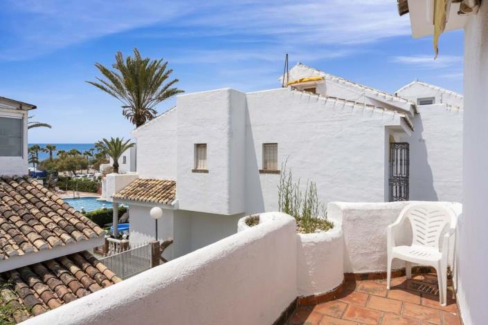 Image No.22-3 Bed Townhouse for sale