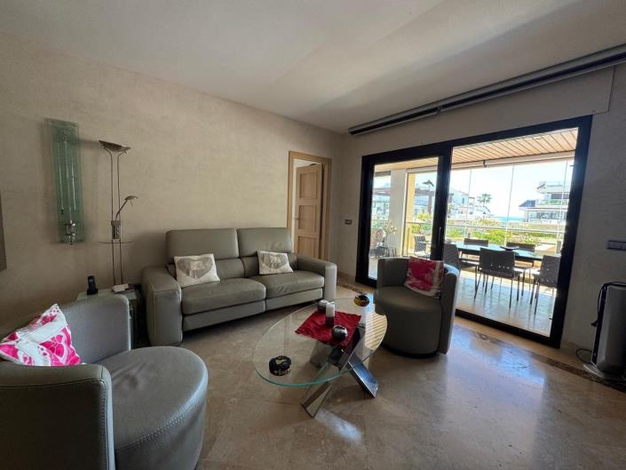 Image No.23-3 Bed Apartment for sale