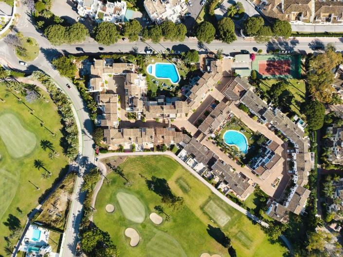 Image No.27-3 Bed Townhouse for sale