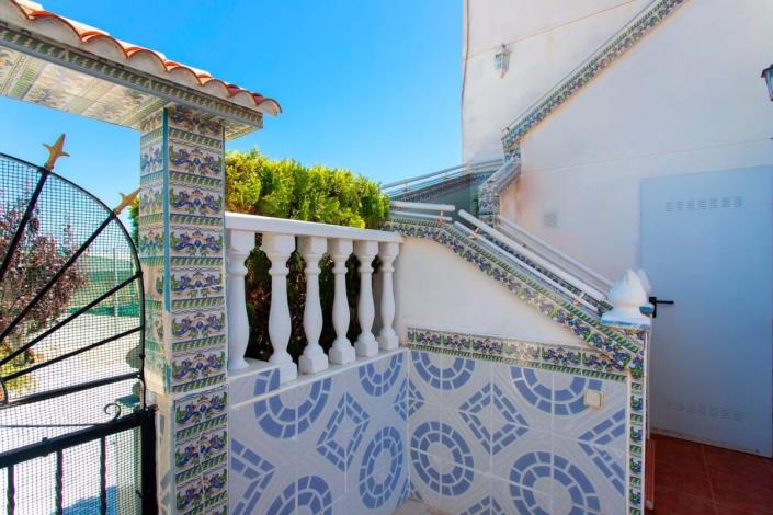 Image No.16-2 Bed Bungalow for sale