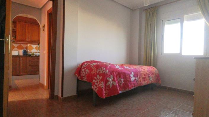 Image No.17-2 Bed Bungalow for sale