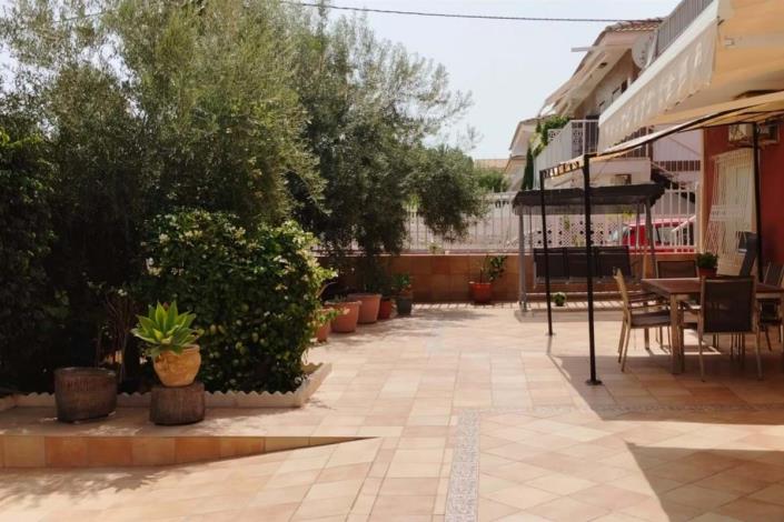 Image No.13-4 Bed Apartment for sale