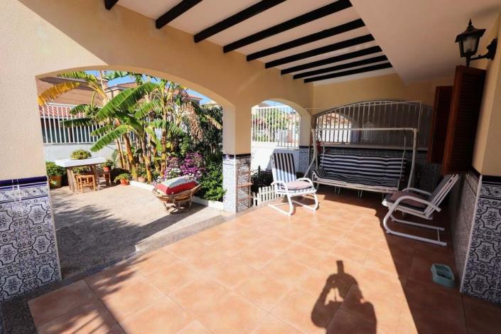 Image No.8-4 Bed Semi-Detached for sale