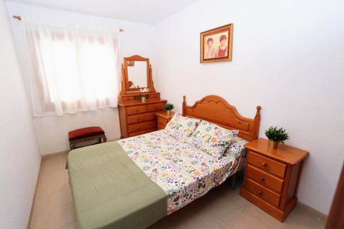 Image No.29-4 Bed Semi-Detached for sale