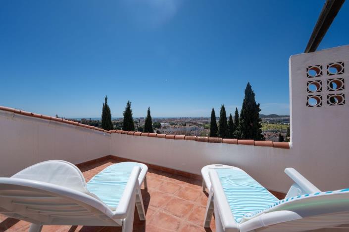 Image No.10-7 Bed Villa for sale