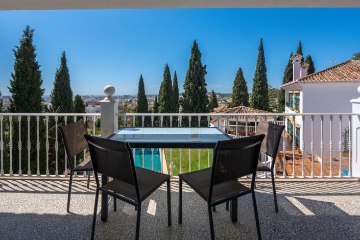 Image No.5-7 Bed Villa for sale