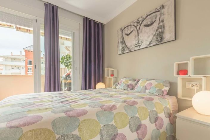 Image No.28-3 Bed Apartment for sale