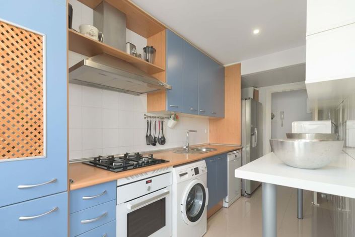 Image No.3-3 Bed Apartment for sale