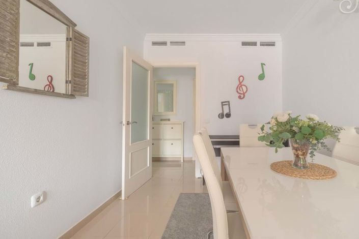 Image No.44-3 Bed Apartment for sale