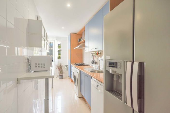 Image No.6-3 Bed Apartment for sale