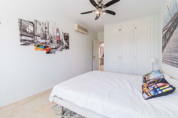 Image No.11-3 Bed Apartment for sale