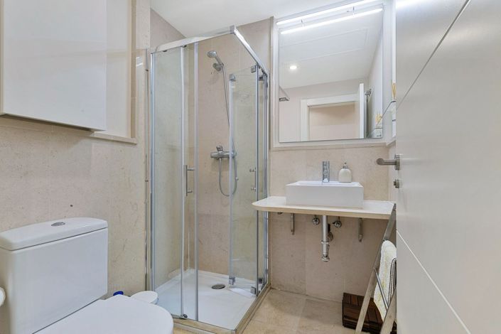 Image No.12-2 Bed Apartment for sale