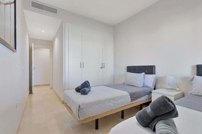 Image No.9-2 Bed Apartment for sale