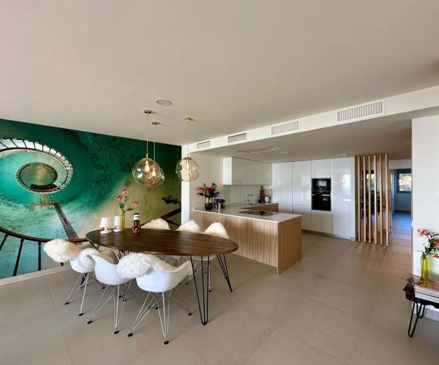 Image No.23-3 Bed Apartment for sale