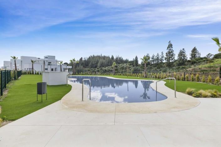 Image No.10-4 Bed Penthouse for sale