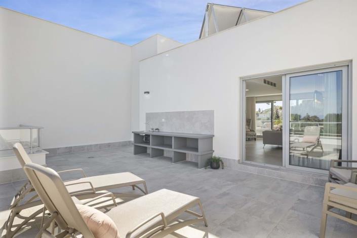 Image No.23-4 Bed Penthouse for sale