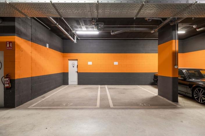 Image No.44-4 Bed Penthouse for sale