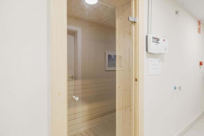 Image No.30-4 Bed Penthouse for sale