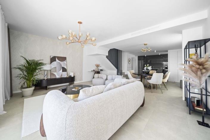 Image No.11-4 Bed Semi-Detached for sale