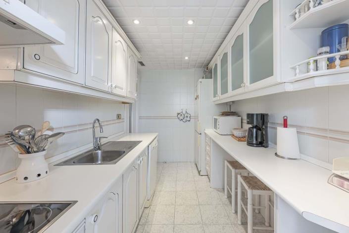 Image No.2-2 Bed Apartment for sale