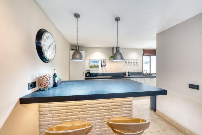 Image No.11-2 Bed Apartment for sale