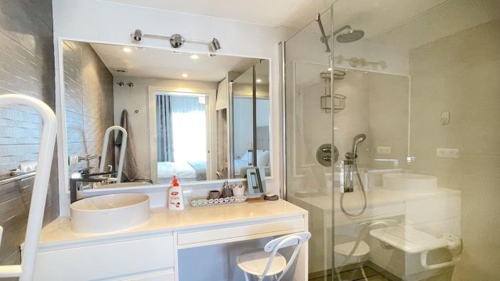 Image No.17-4 Bed Penthouse for sale