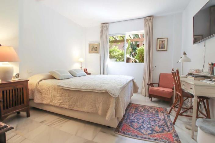 Image No.13-2 Bed Apartment for sale