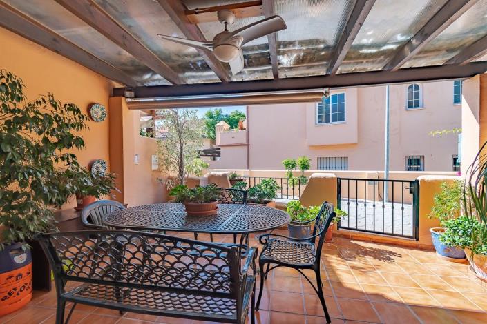 Image No.3-2 Bed Townhouse for sale