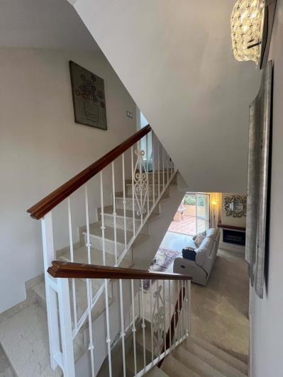 Image No.8-4 Bed Townhouse for sale