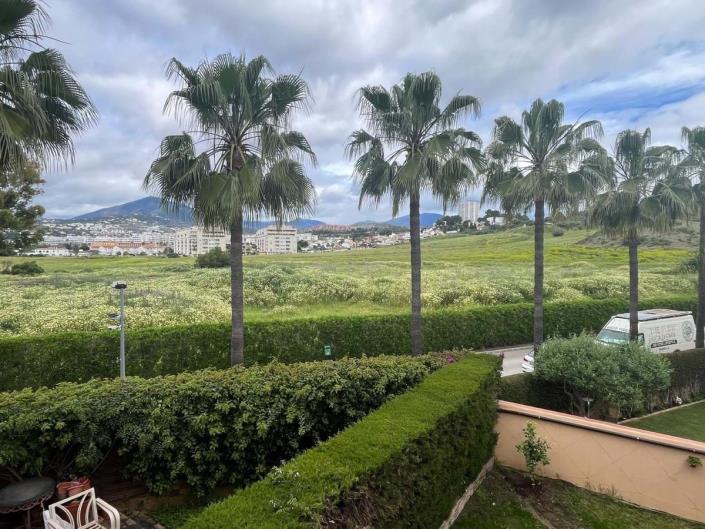 Image No.26-4 Bed Townhouse for sale