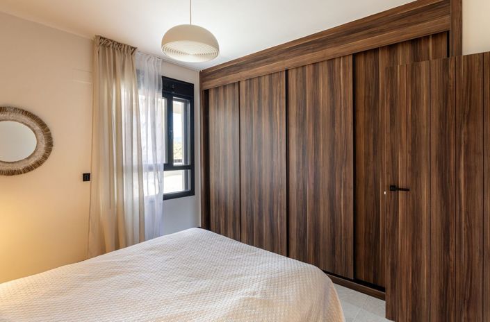 Image No.11-2 Bed Apartment for sale