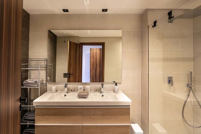 Image No.13-2 Bed Apartment for sale