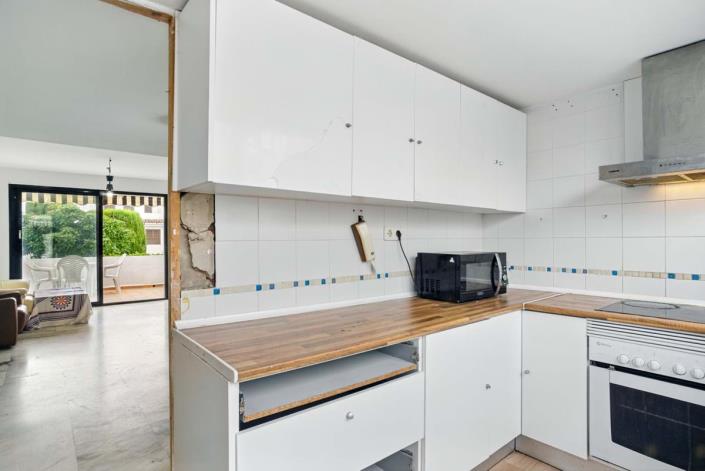 Image No.5-3 Bed Townhouse for sale