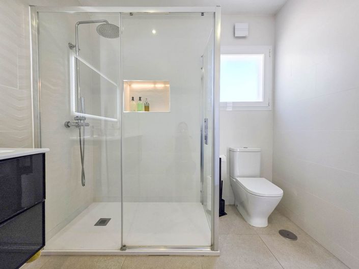 Image No.24-4 Bed Villa for sale