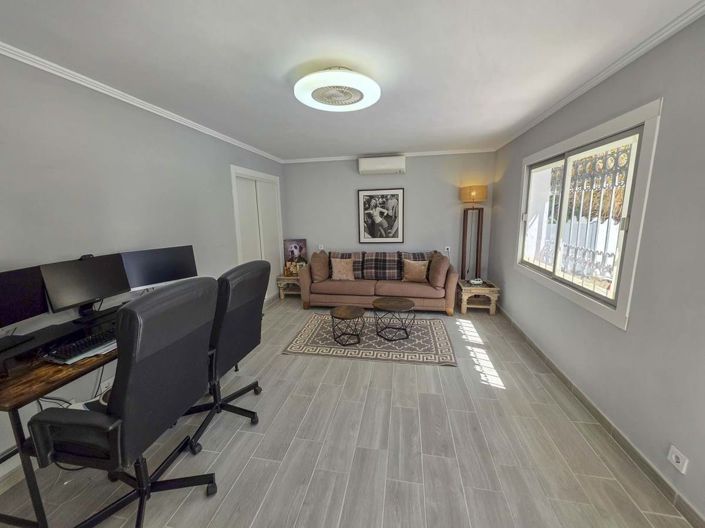 Image No.35-4 Bed Villa for sale