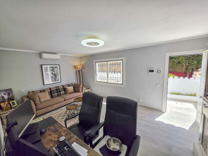 Image No.38-4 Bed Villa for sale