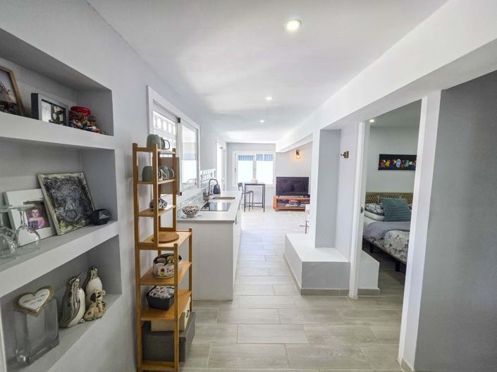 Image No.48-4 Bed Villa for sale