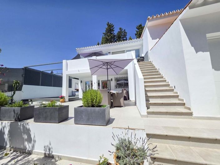 Image No.55-4 Bed Villa for sale