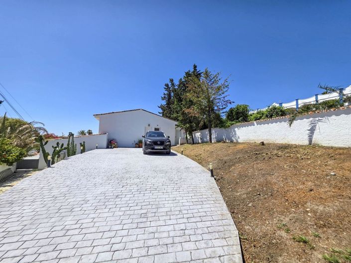 Image No.58-4 Bed Villa for sale