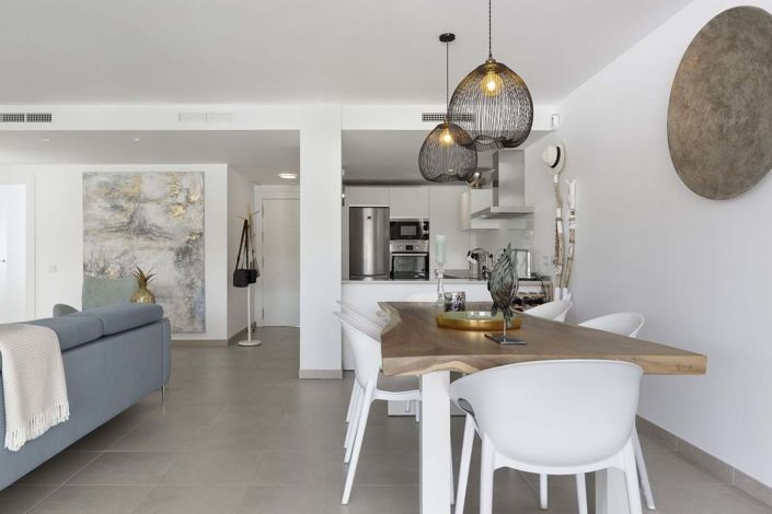 Image No.11-3 Bed Apartment for sale