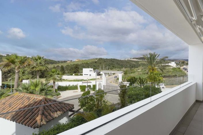 Image No.13-3 Bed Apartment for sale