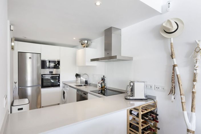 Image No.14-3 Bed Apartment for sale