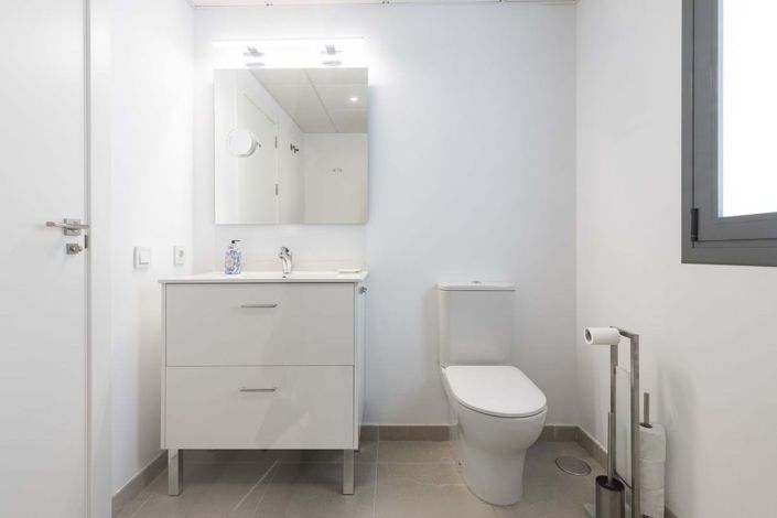 Image No.21-3 Bed Apartment for sale