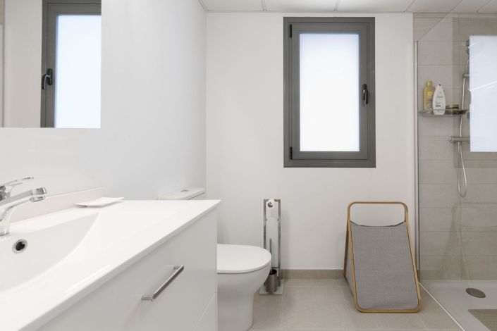 Image No.22-3 Bed Apartment for sale