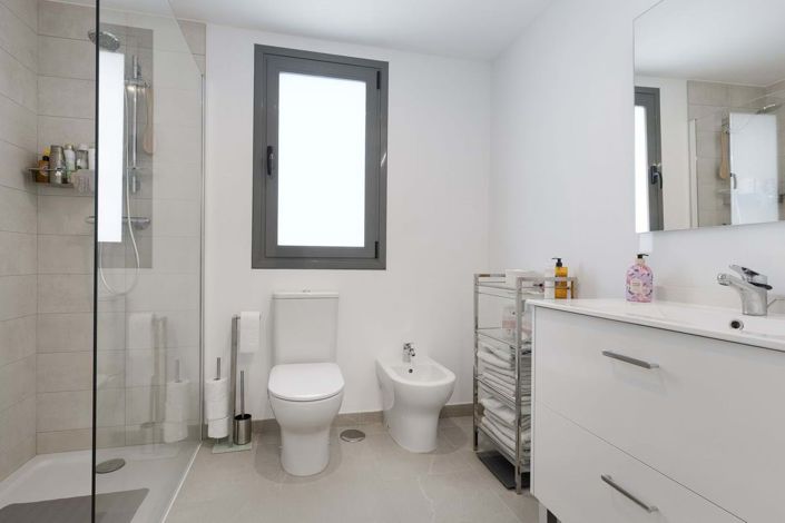 Image No.27-3 Bed Apartment for sale