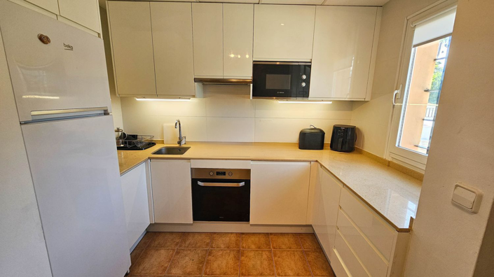 Image No.10-3 Bed Apartment for sale